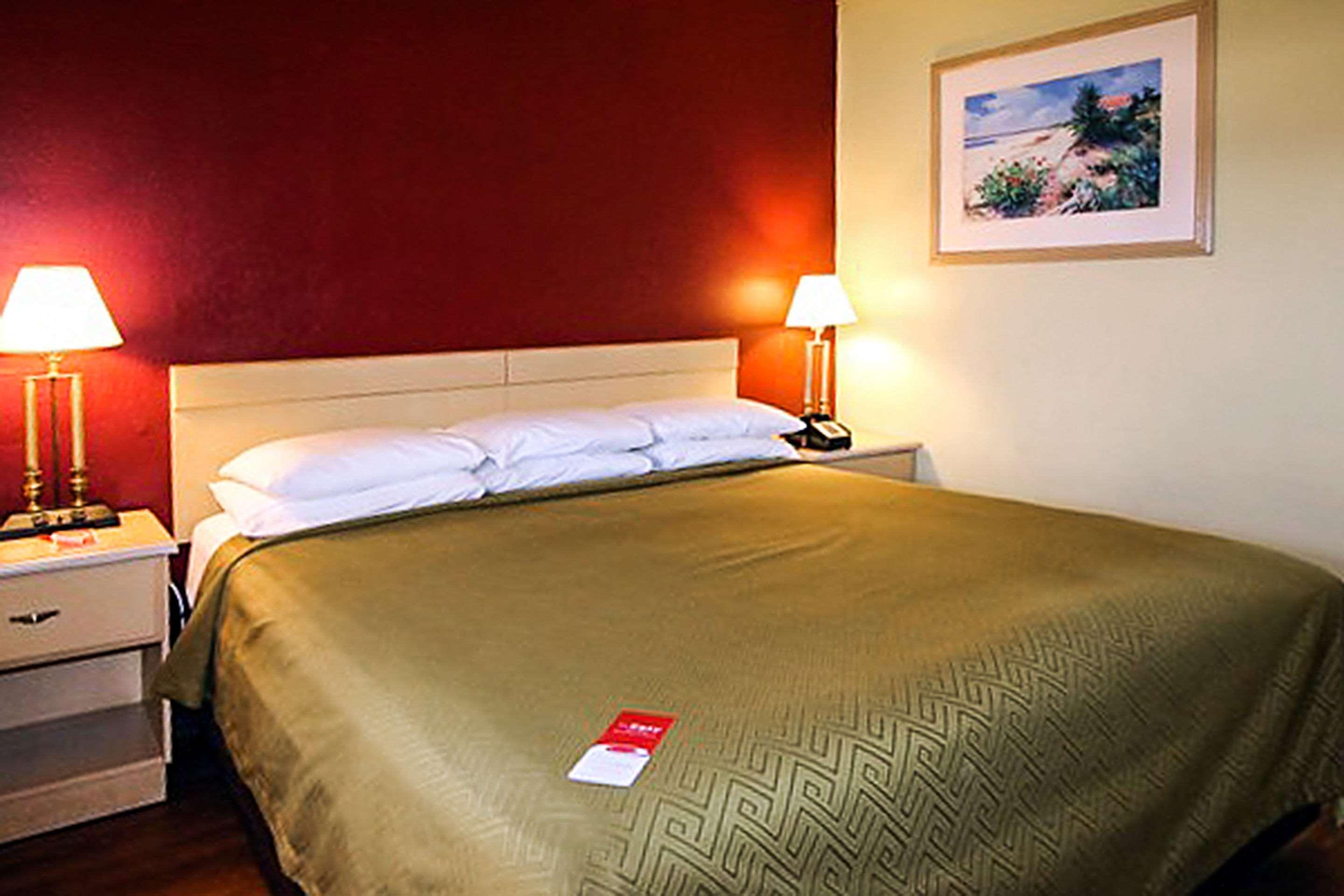 Econo Lodge Inn & Suites Maingate Central Kissimmee Εξωτερικό φωτογραφία