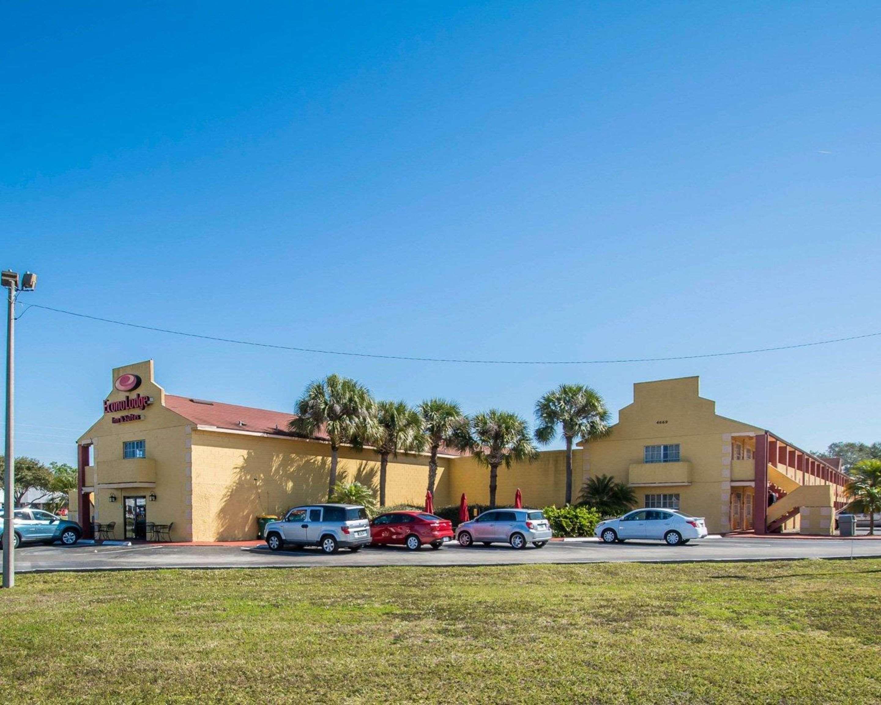 Econo Lodge Inn & Suites Maingate Central Kissimmee Εξωτερικό φωτογραφία