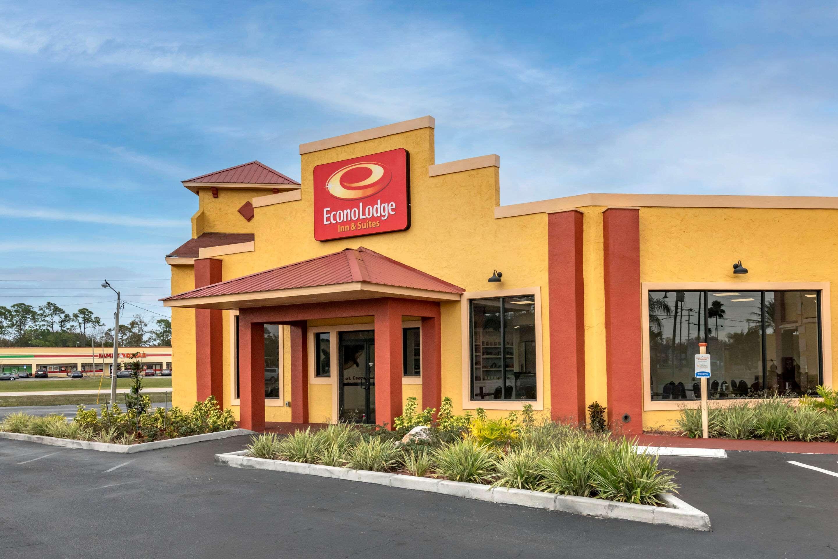 Econo Lodge Inn & Suites Maingate Central Kissimmee Εξωτερικό φωτογραφία