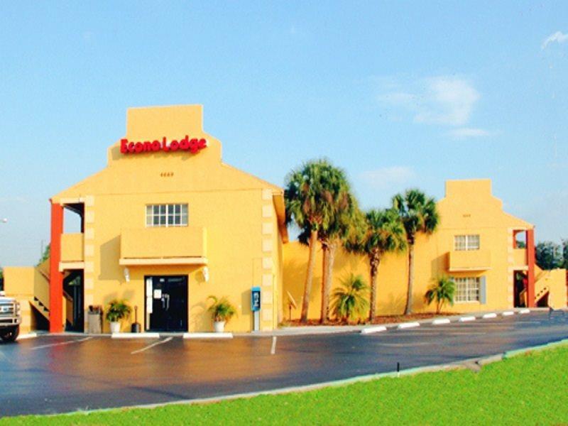 Econo Lodge Inn & Suites Maingate Central Kissimmee Εξωτερικό φωτογραφία