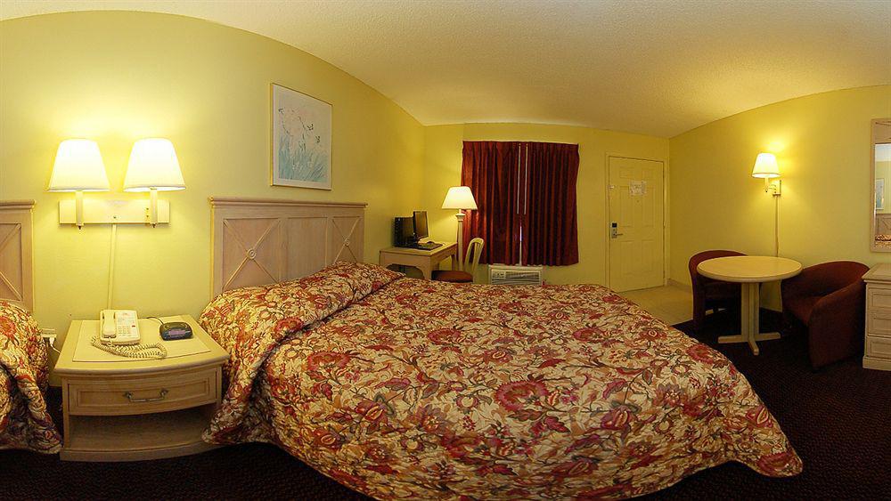 Econo Lodge Inn & Suites Maingate Central Kissimmee Εξωτερικό φωτογραφία